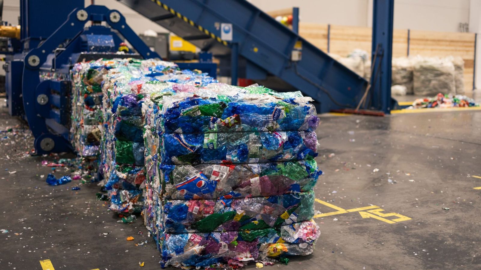 Recyklovanie PET fliaš