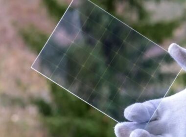 priehladny solarny panel